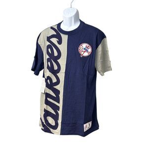 Mitchell & Ness New York Yankees MLB Play by Play 2.0 S/S Tee, Sz. M